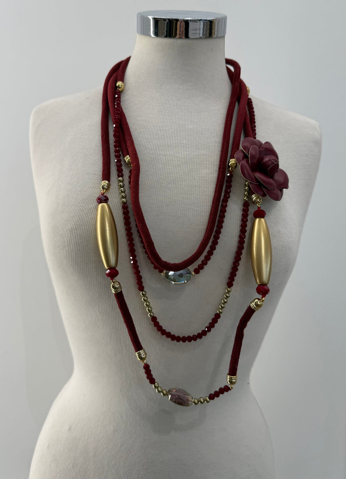 Collana fili velluto con rosellina