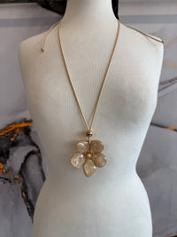 collana fiore