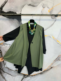 Miris Vest