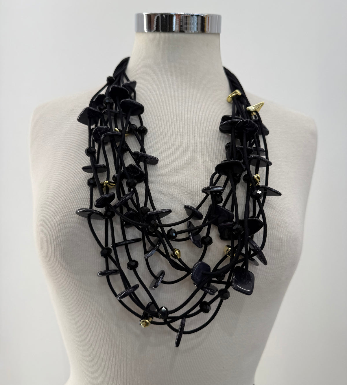 Collana fili elasticizzati con sassolini oro
