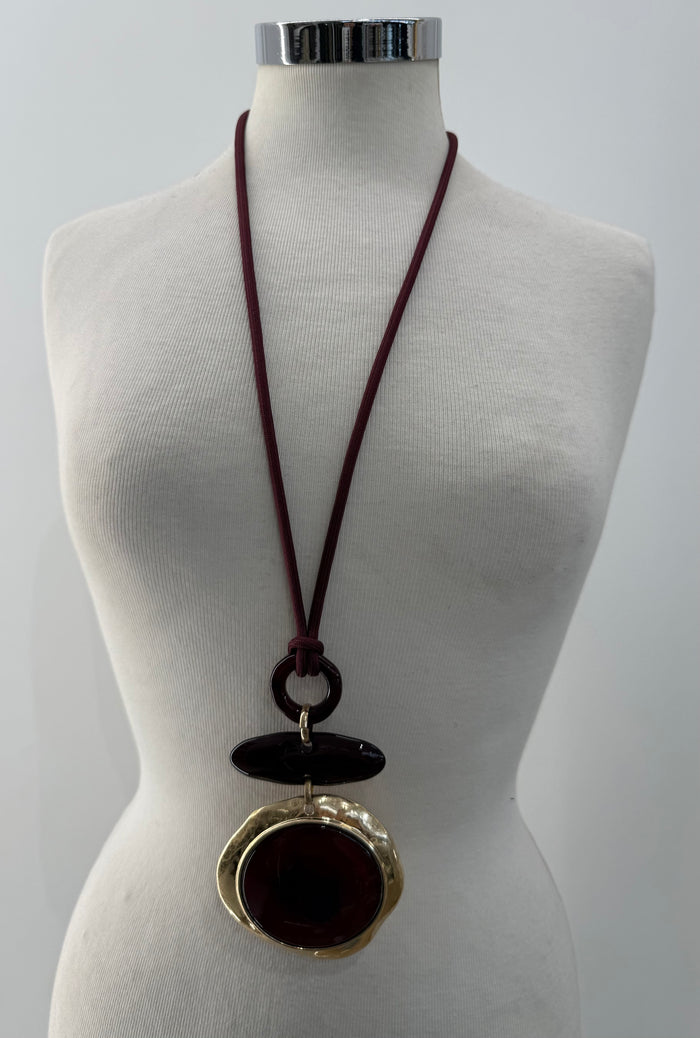 Collana medaglione lungo