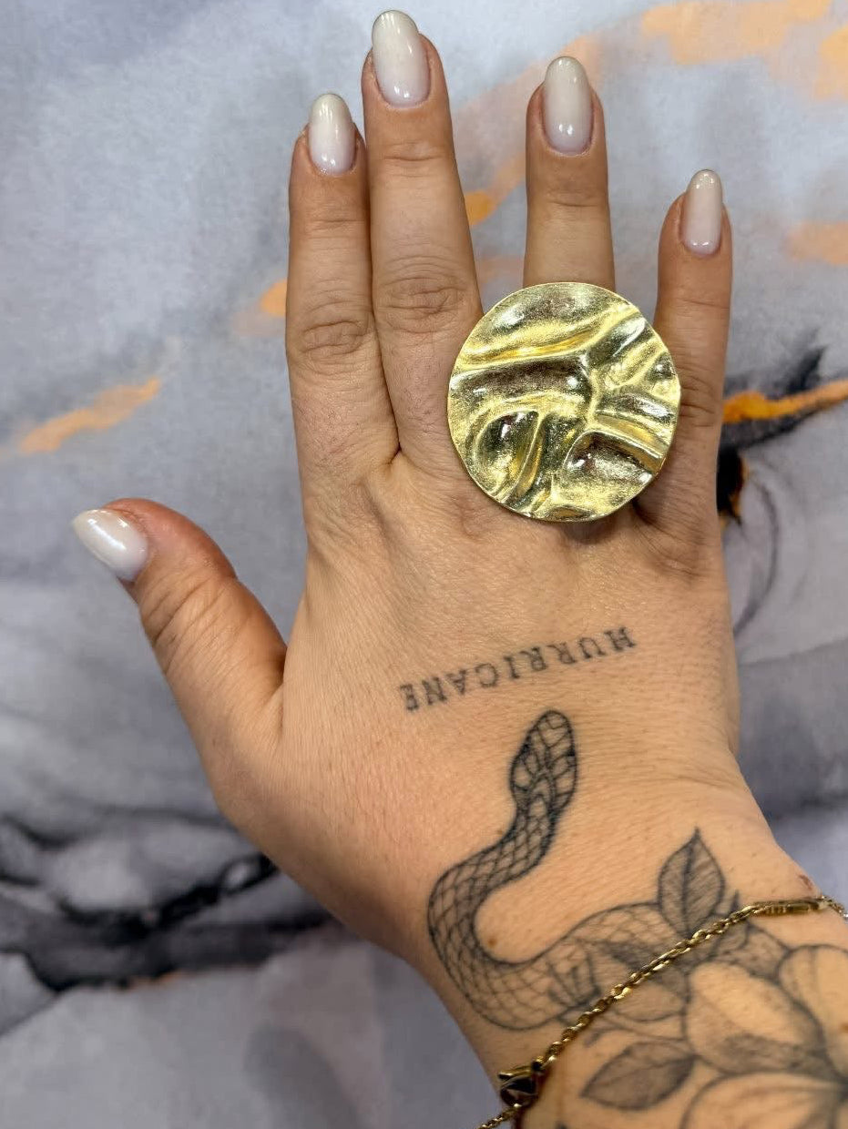 Anello scudo marmorizzato