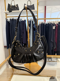 Borsa piccola con borchie