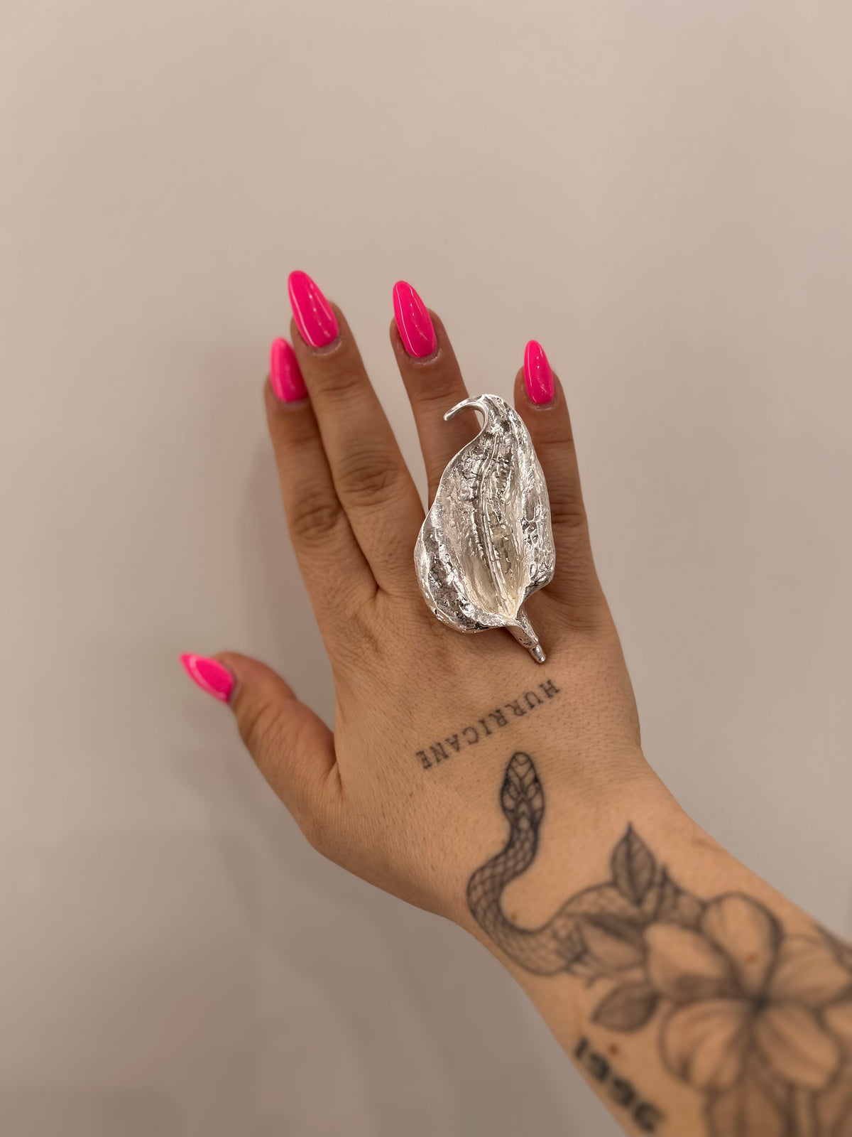 Anello foglia argento