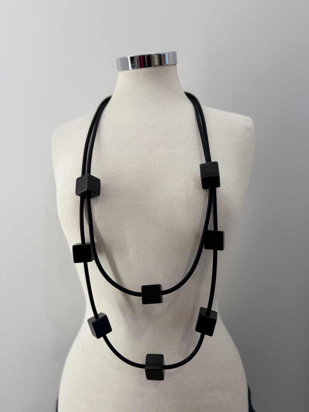 Collana cubi
