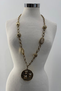 Collana medaglione rigato