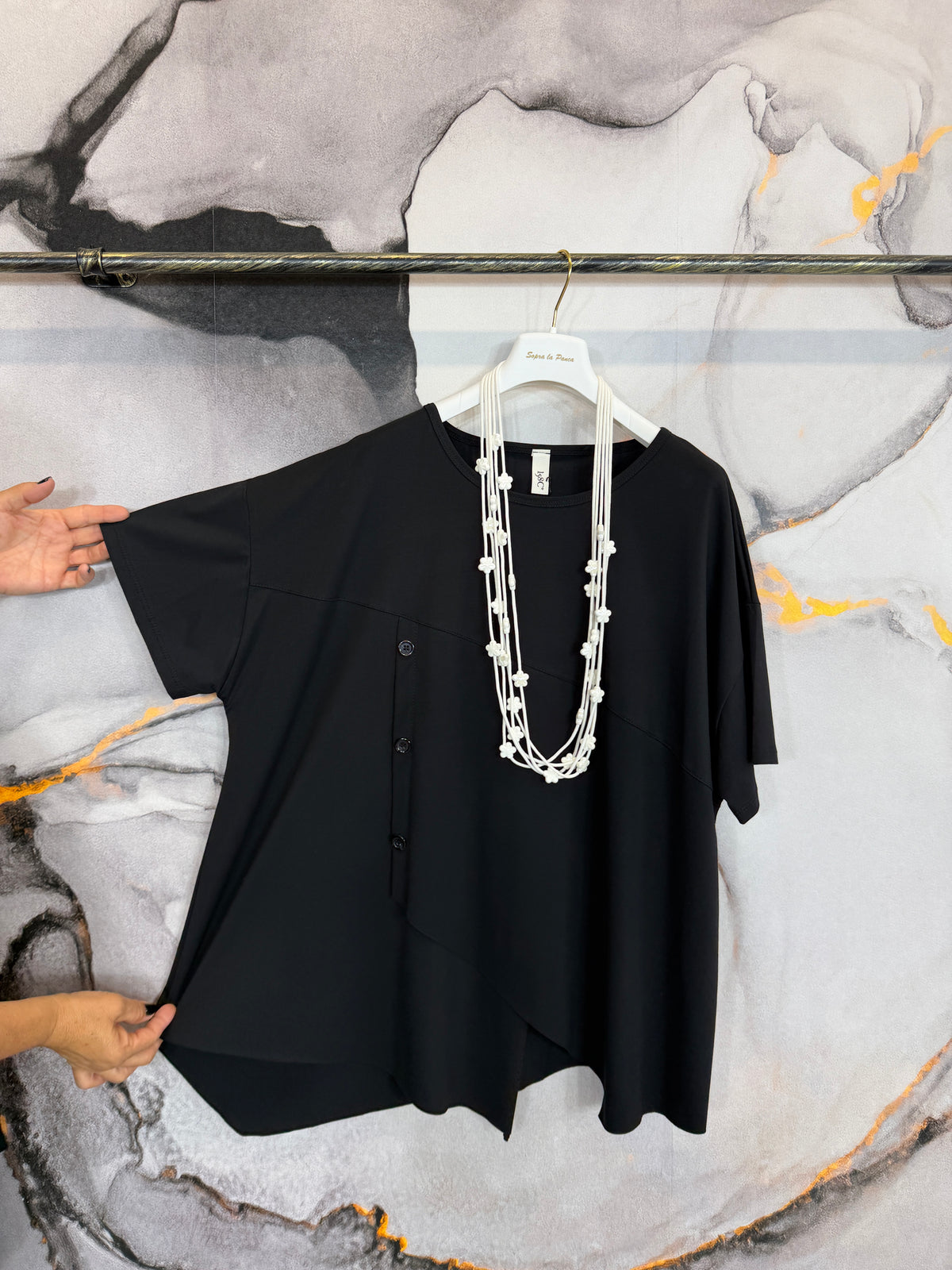 T-Shirt Bottoni