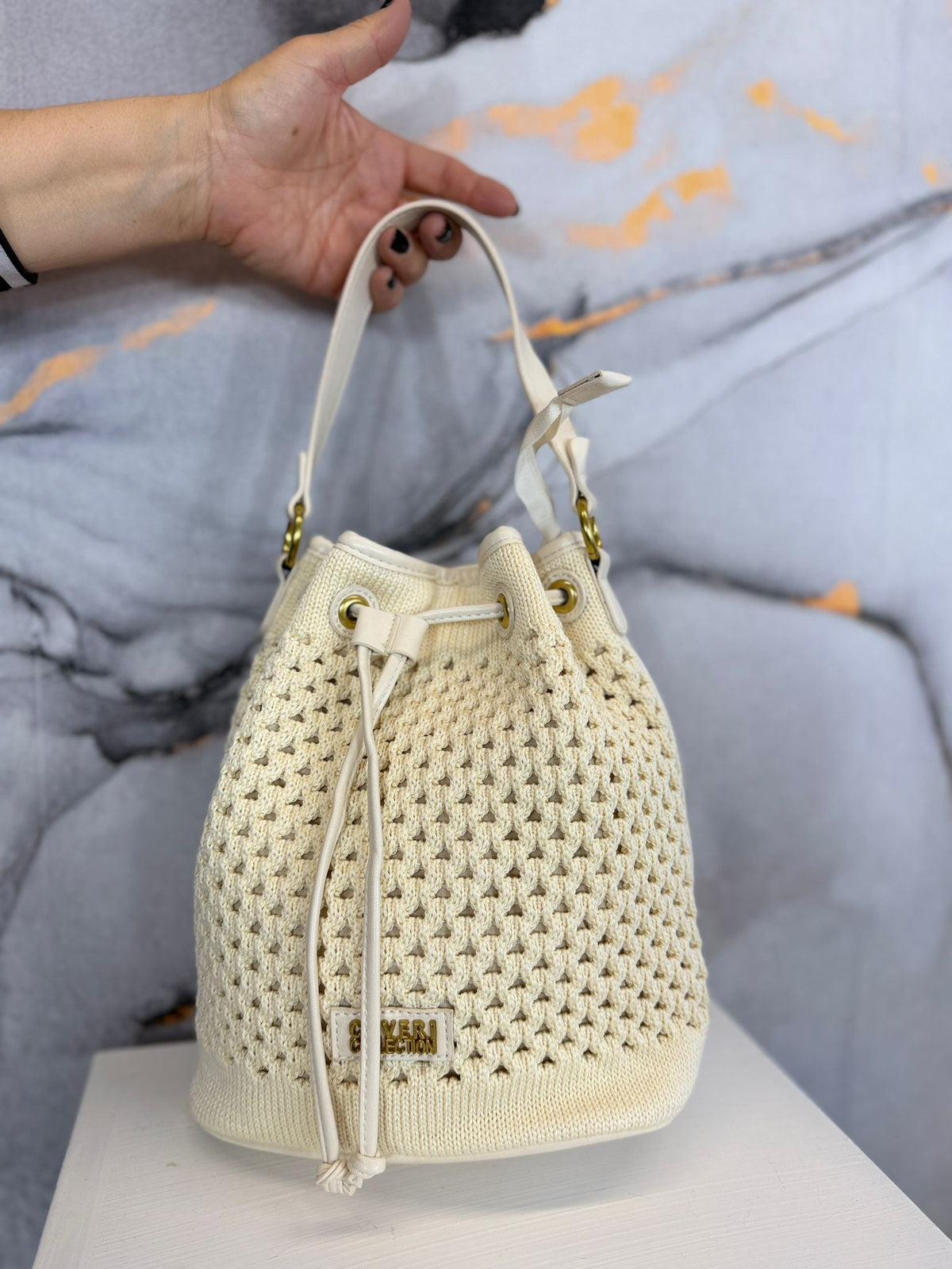 Crochet bucket bag