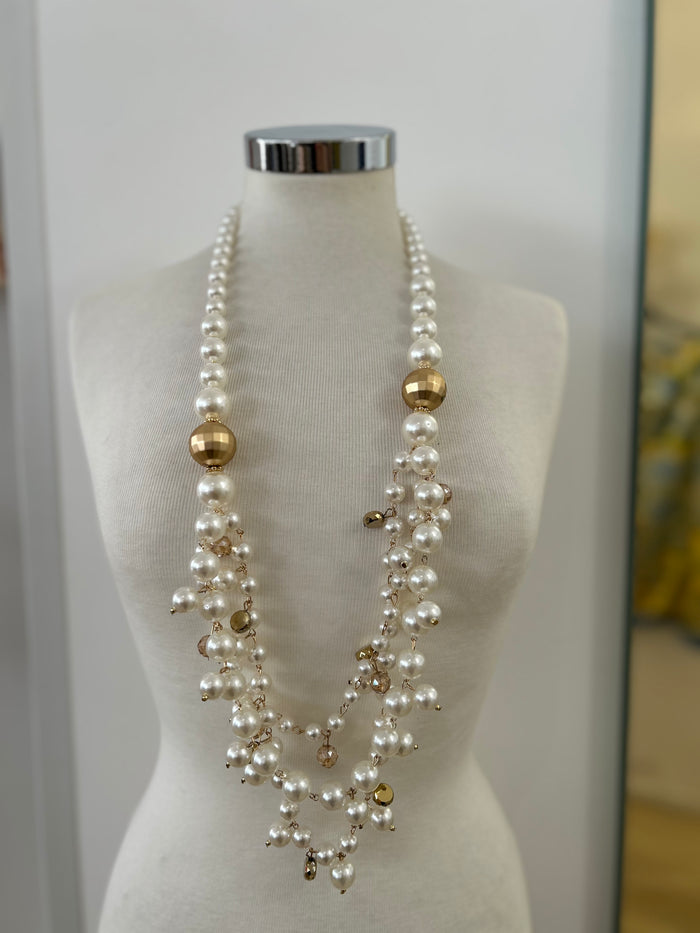 Collana perle con cerchio oro