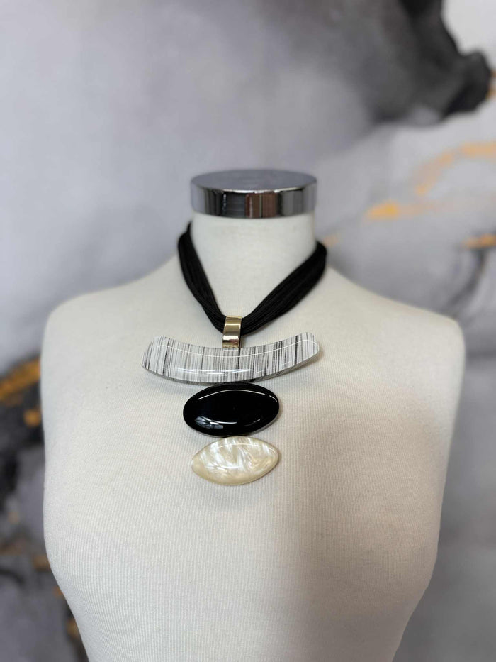 Collana Maori