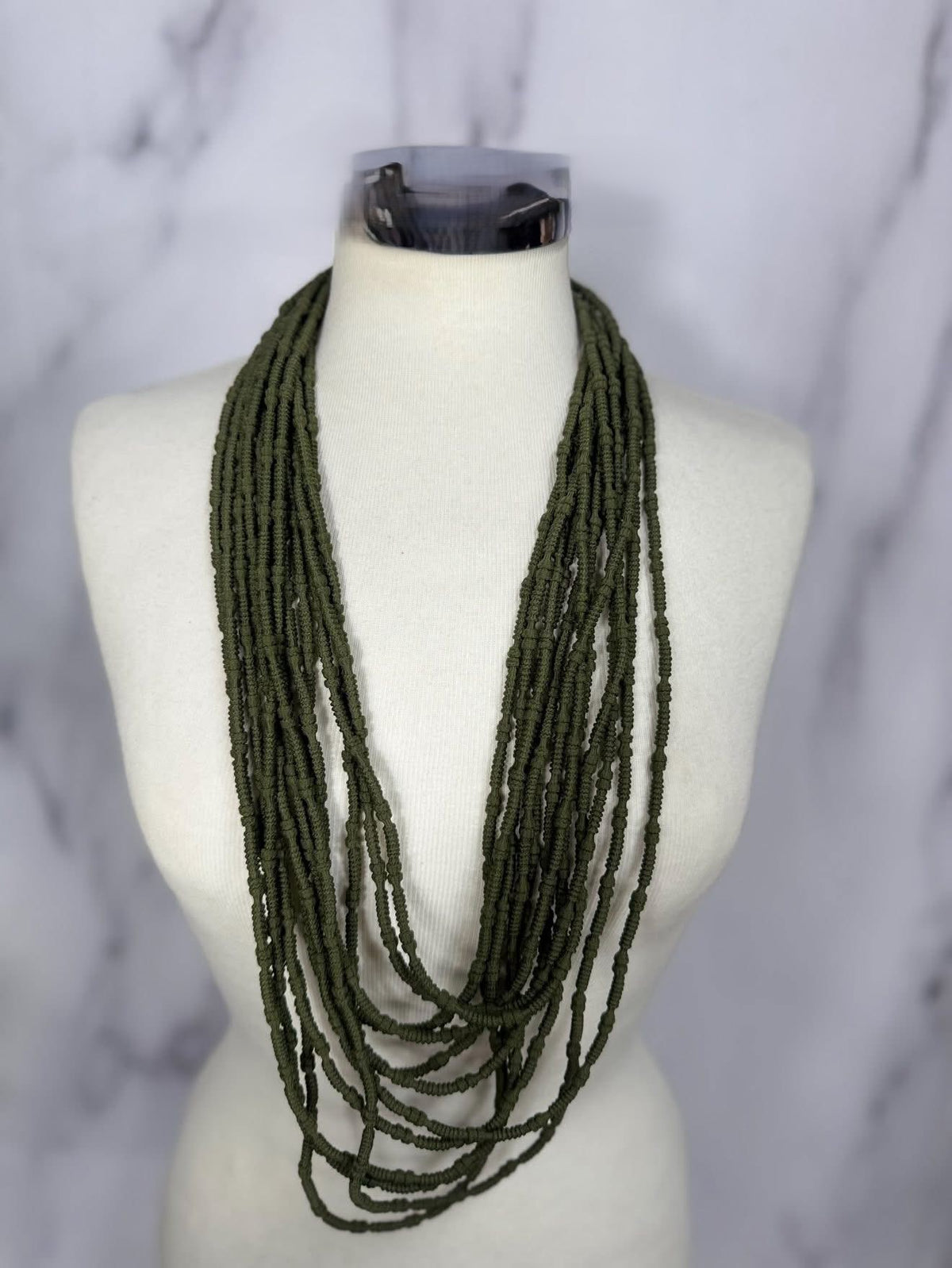 collana fili lunghi elasticizzati