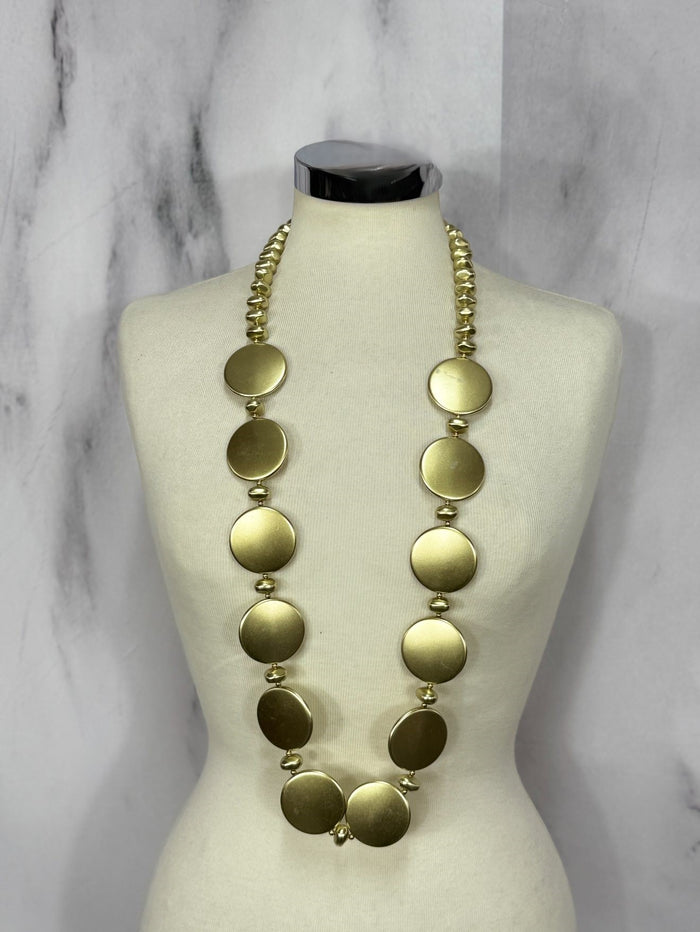 Collana lunga cerchi piatti