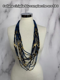 Collana in ciniglia con placche oro