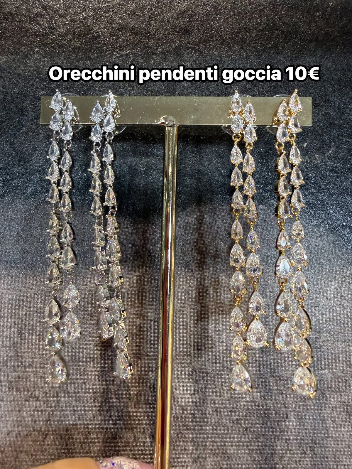 Orecchini pendente goccia