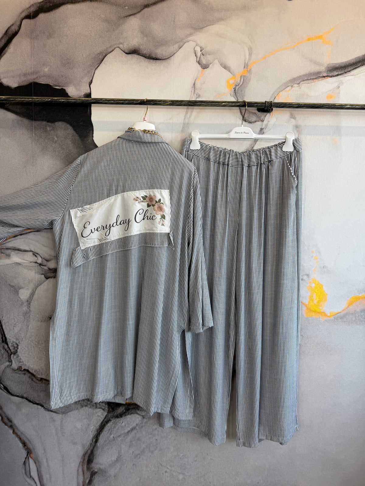 Completo Everyday Chic, di FLO E POI
