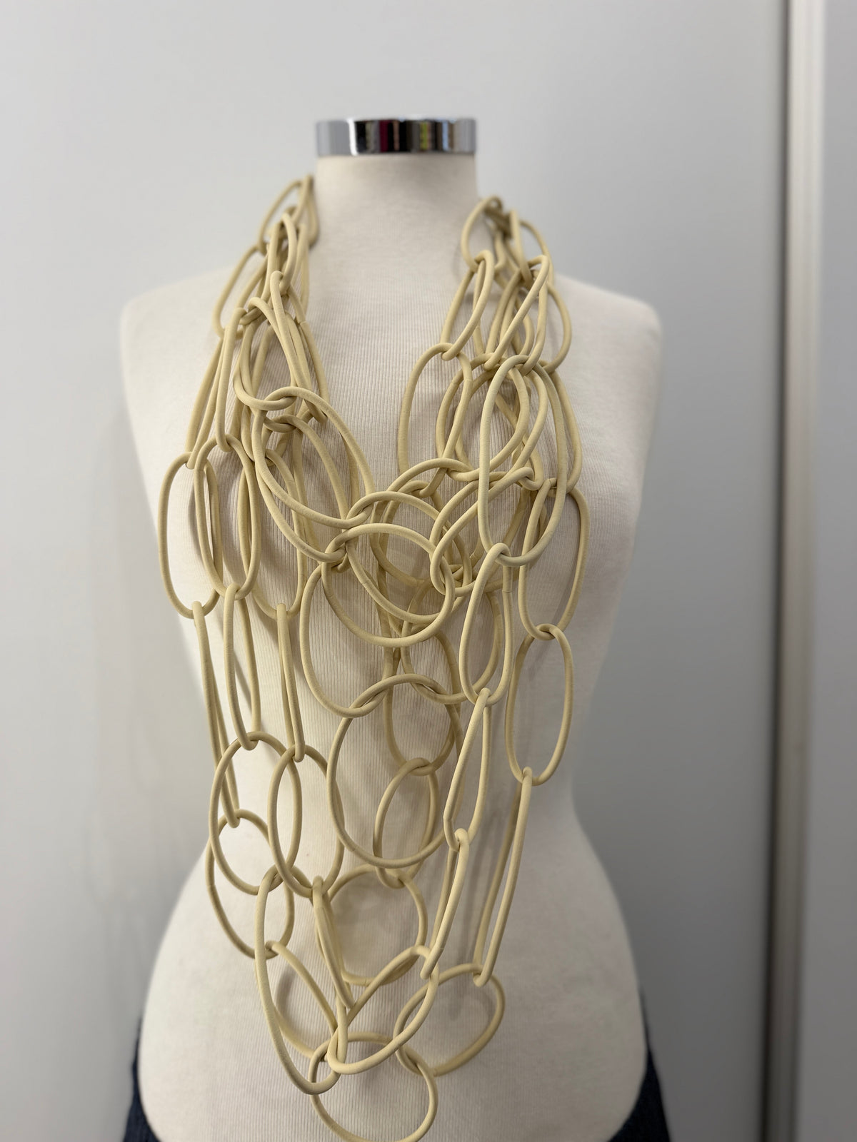 Collana catena gommata