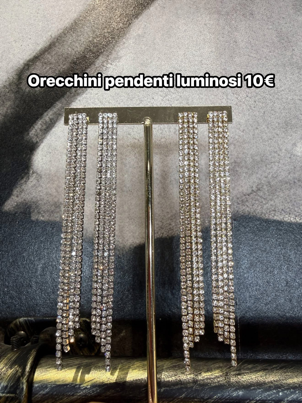 Orecchini pendenti luminosi
