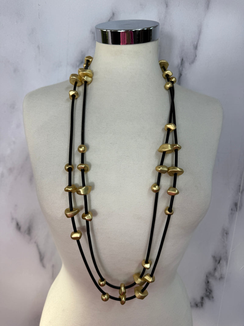 Collana lunga sassolini oro