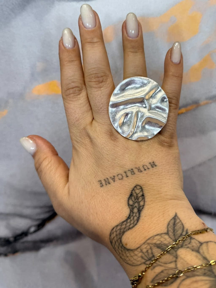 Anello scudo marmorizzato