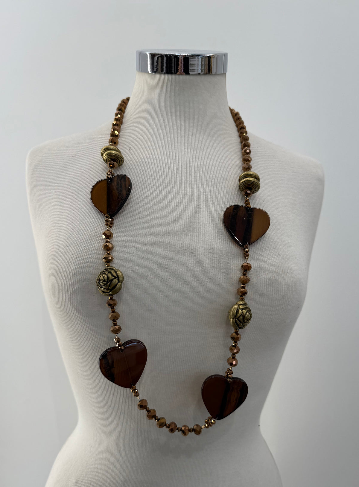Collana cuori con roselline oro