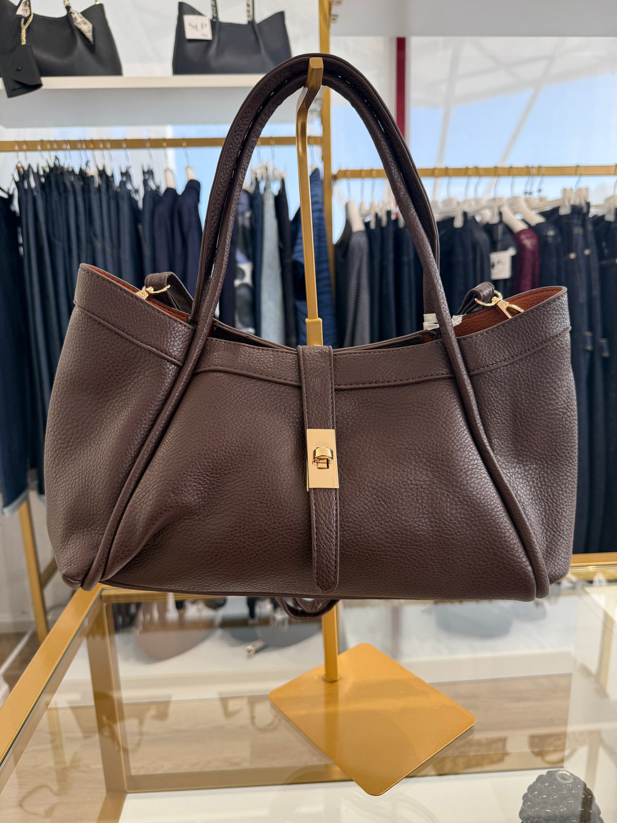 Borsa ecopelle con fibbia oro