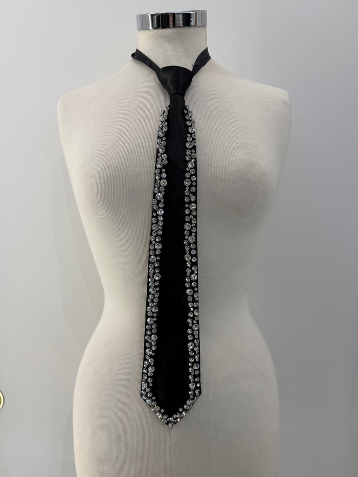 Collana cravatta cornice