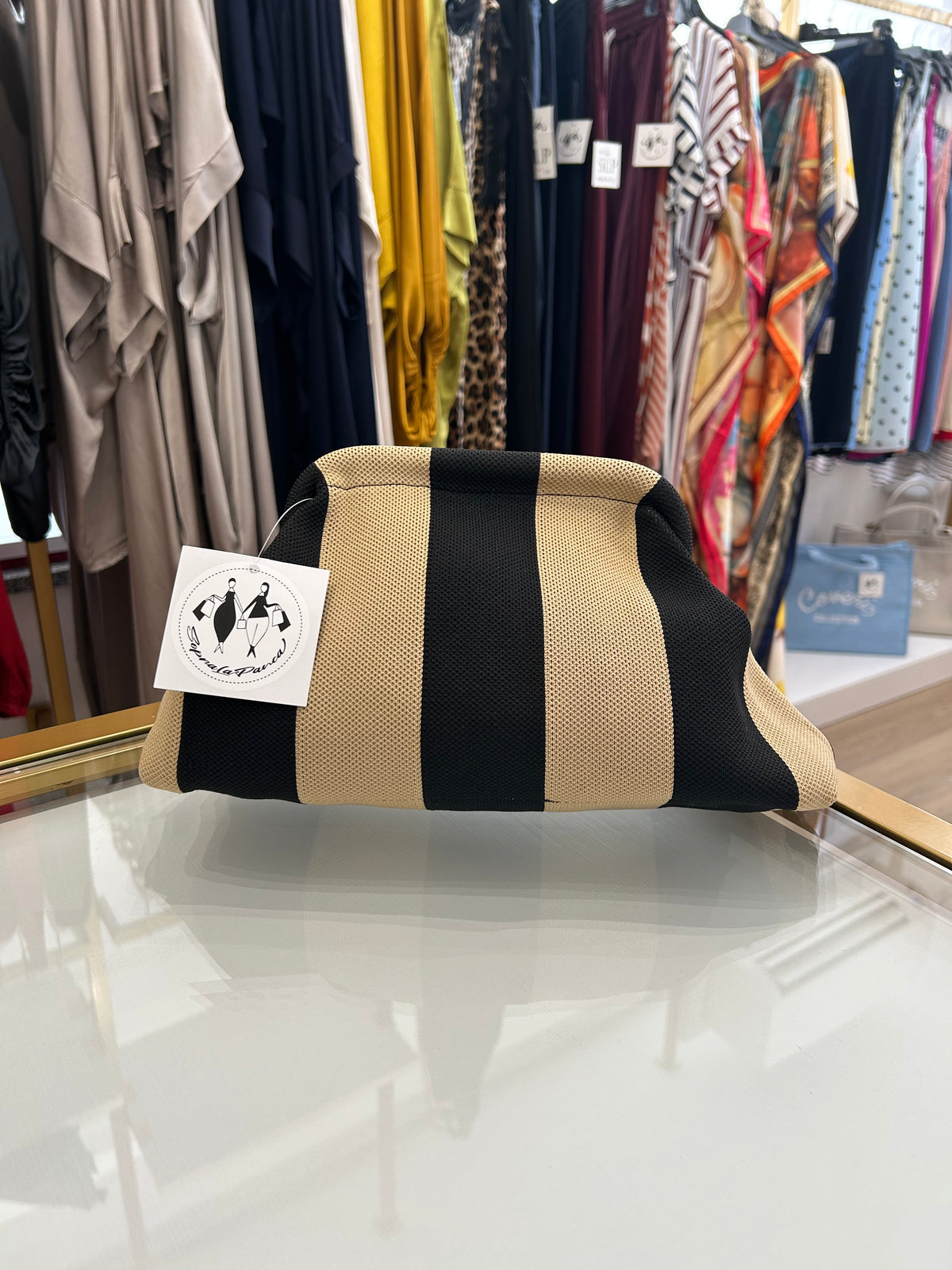 Pochette a righe senza tracolla
