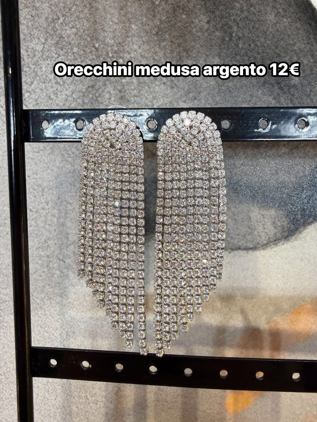 Orecchino Medusa argento