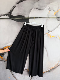 Pantalone Leo