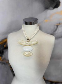 Collana Maori