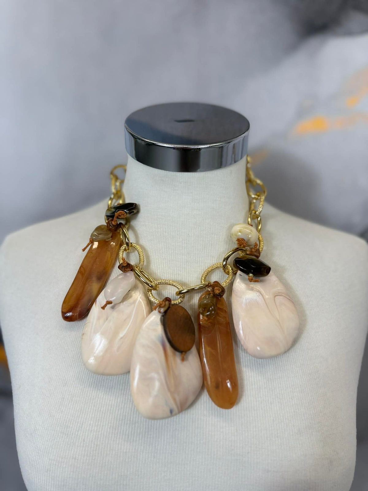 Powder pink and caramel stone necklace