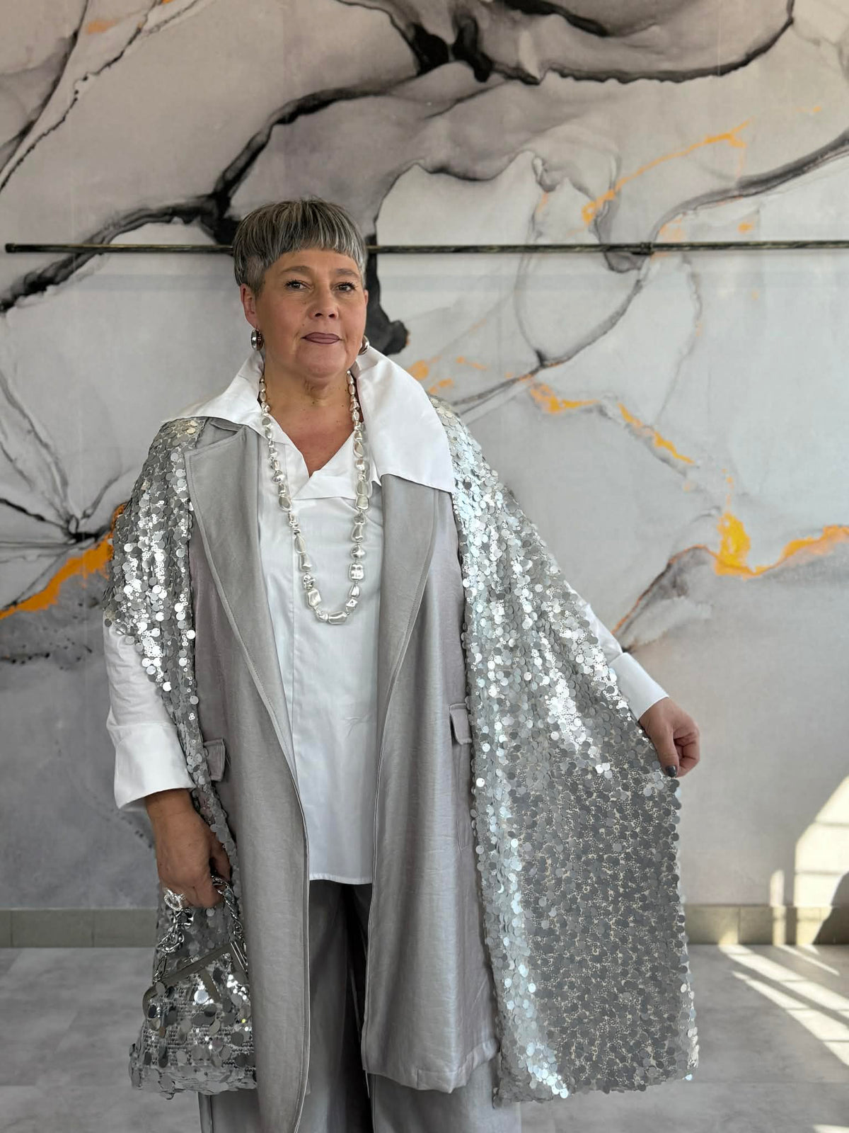 Ambra vest, DI FLO E POI