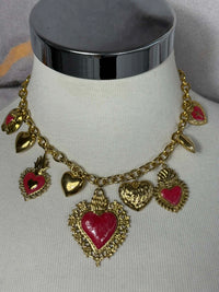 Sacred heart pendant necklace